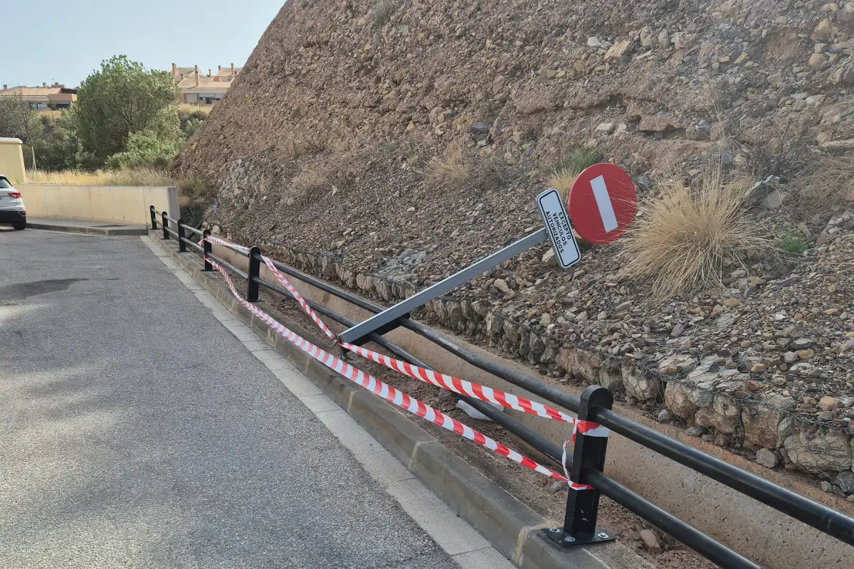 Mantenimiento de instalación metálica en Alhama de Murcia